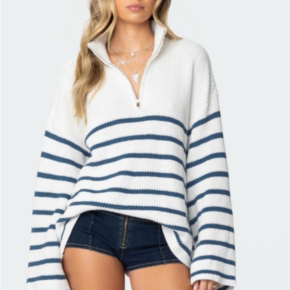 EDIKTED | White and Blue Striped Sweater Quarter Zip | Small